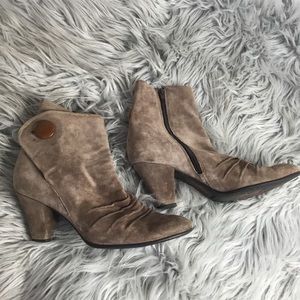 Born Aire Side Zip Button Suede Heeled Booties